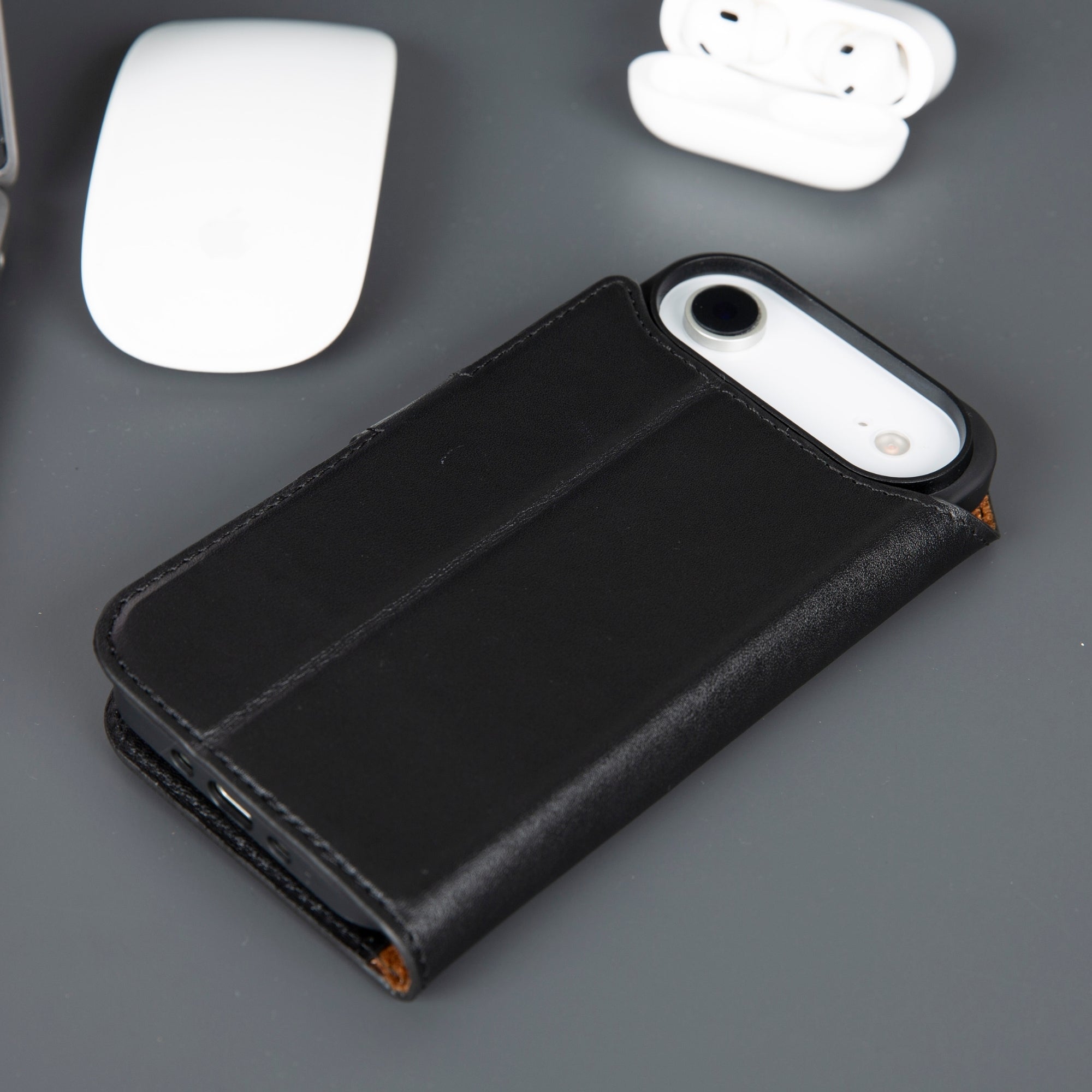 Funda Casper con Cartera de Piel y MagSafe – iPhone 17 Air