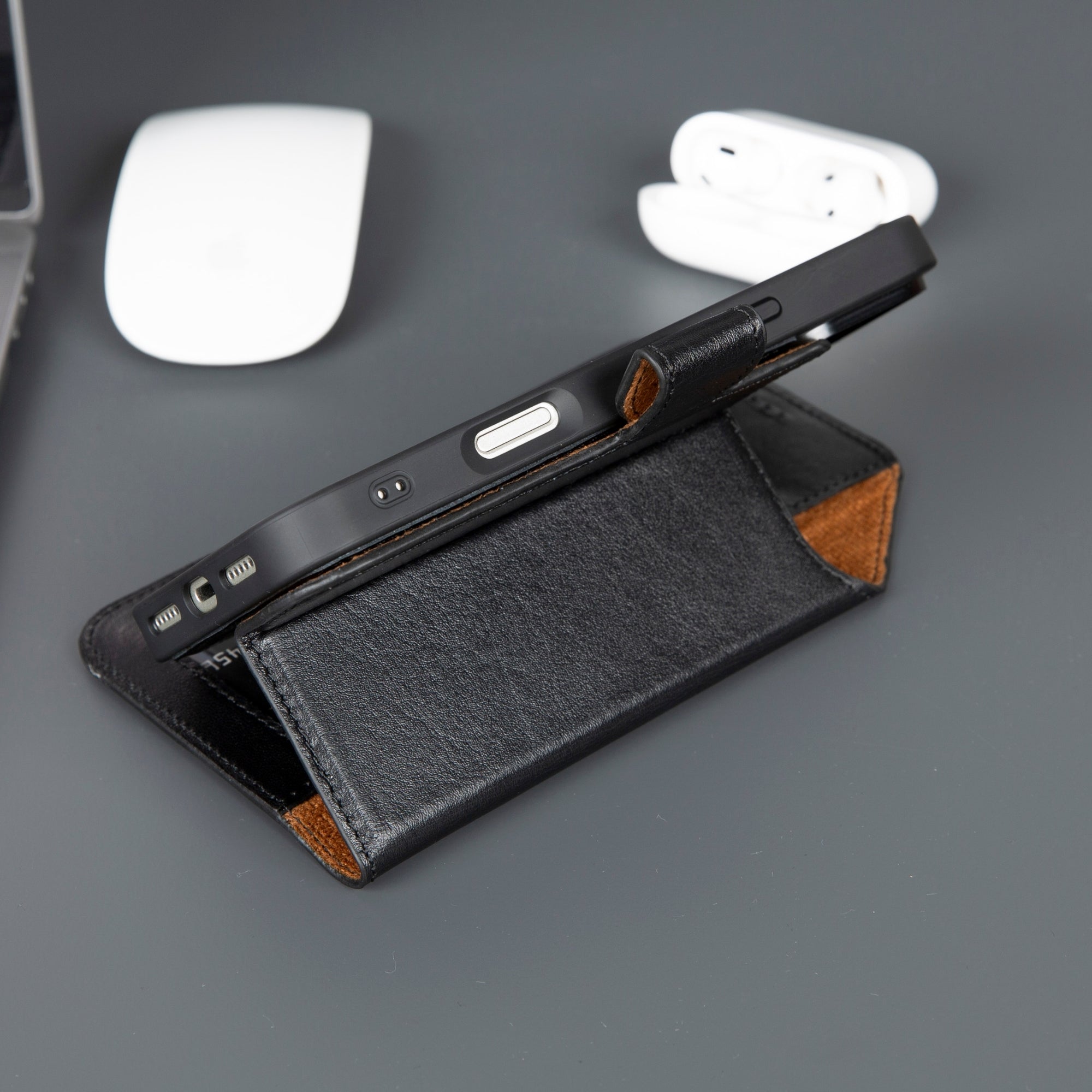 Funda Casper con Cartera de Piel y MagSafe – iPhone 17 Air